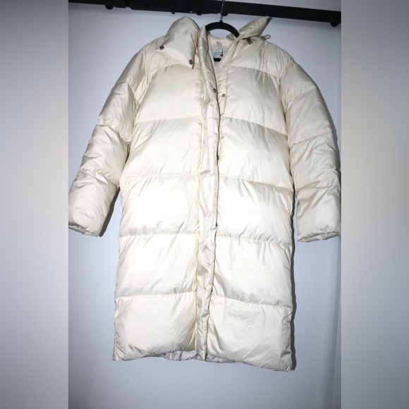NWOT- L'Academie Marlon Puffer Coat in Ivory- Size Small - Picture 6 of 7